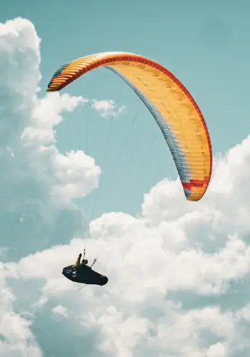 Paraglider pilot flies with the Nova Codex and enjoys the vastness of the landscape.