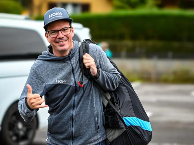 Marco Maranta, Managing Director of Highadventure AG and tandem pilot at touch and go Paragliding, ready for an unforgettable tandem flight in Central Switzerland.