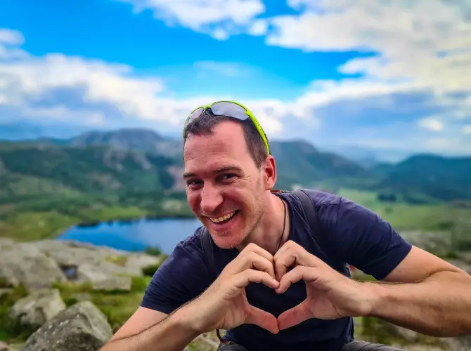 Silvio Bucher, tandem pilot at touch and go Paragliding in Central Switzerland, shares his passion for flying and shows you the world from above - an unforgettable adventure